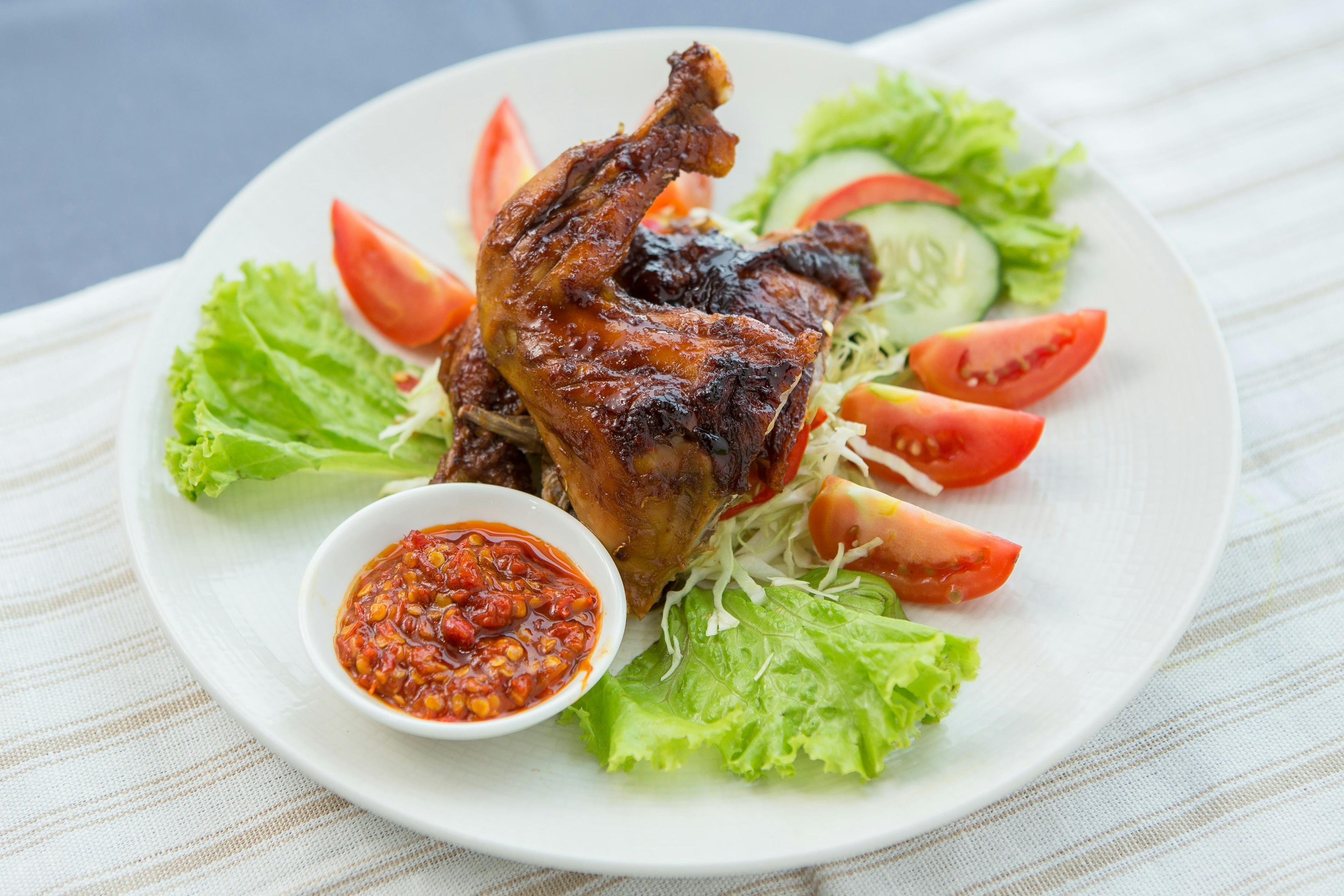 Shokher Hari Hotel & Restaurant - Best Food in Pangsha Rajbari